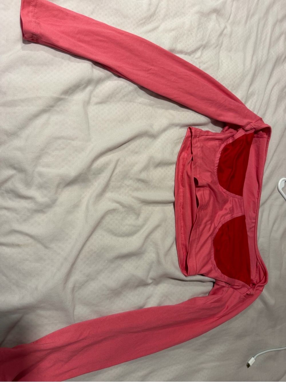 Women’s Pink Long-Sleeve Crop Top